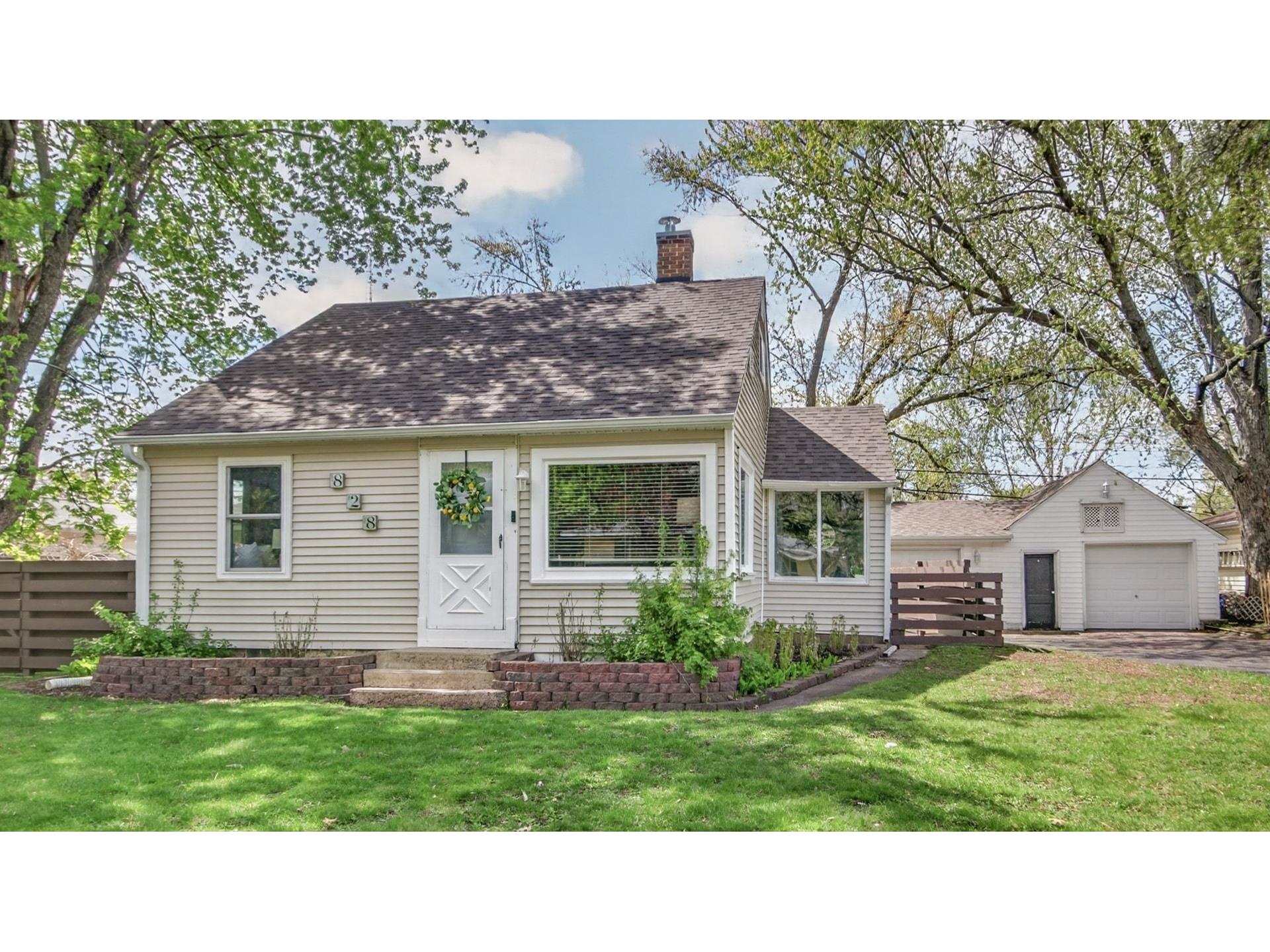 828 Alsace Street Altoona WI 54720 1600679 image1