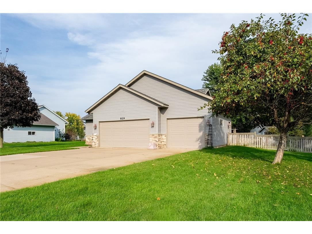 829 Bluff View Circle W Chippewa Falls WI 54729 1595660 image27