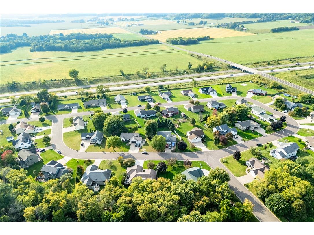 829 Bluff View Circle W Chippewa Falls WI 54729 1595660 image35