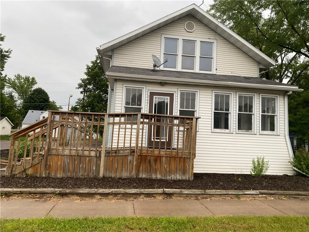 832 N Broadway Street #1-2 Menomonie WI 54751 1595453 image1