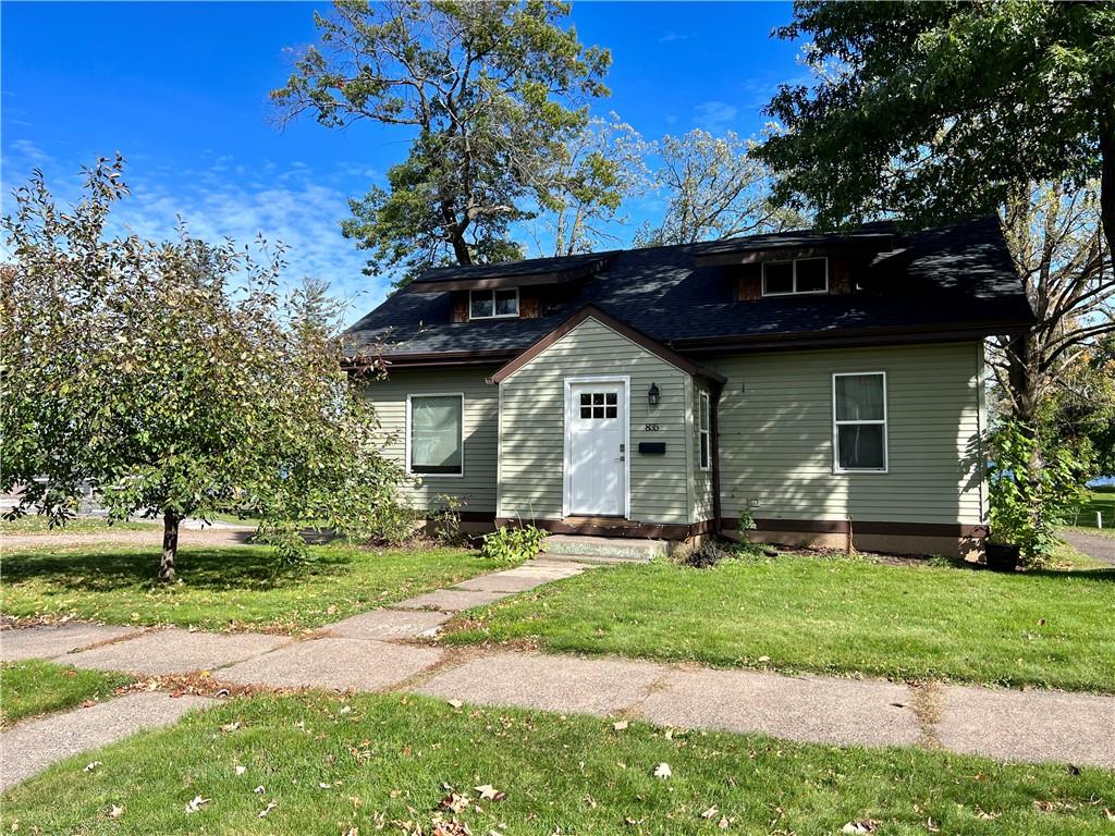 835 Lakeshore Drive Rice Lake WI 54868 1577619 image1
