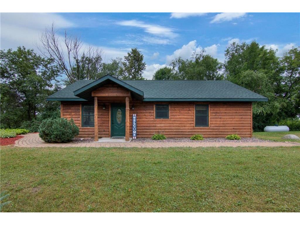 847 15 15 1/4 Avenue, Almena, WI, 54805 MLS 1555688 Edina Realty