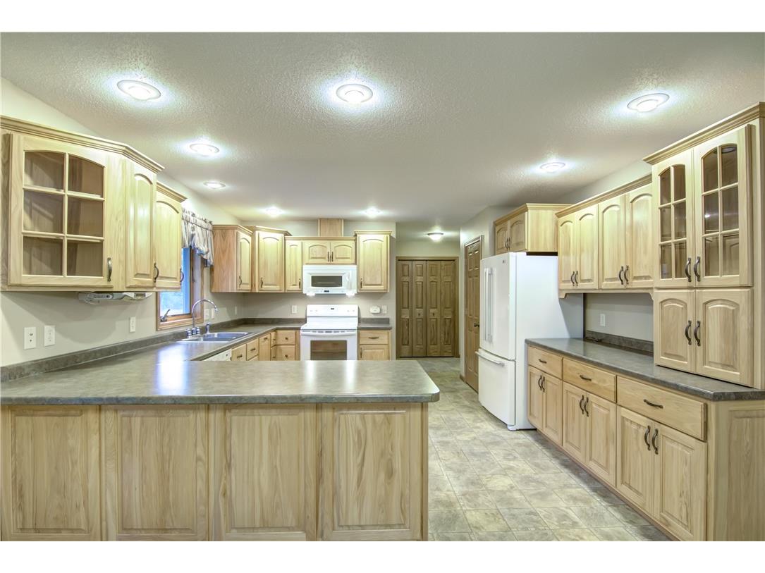 850 Walters Court Cornell WI 54732 1595809 image16