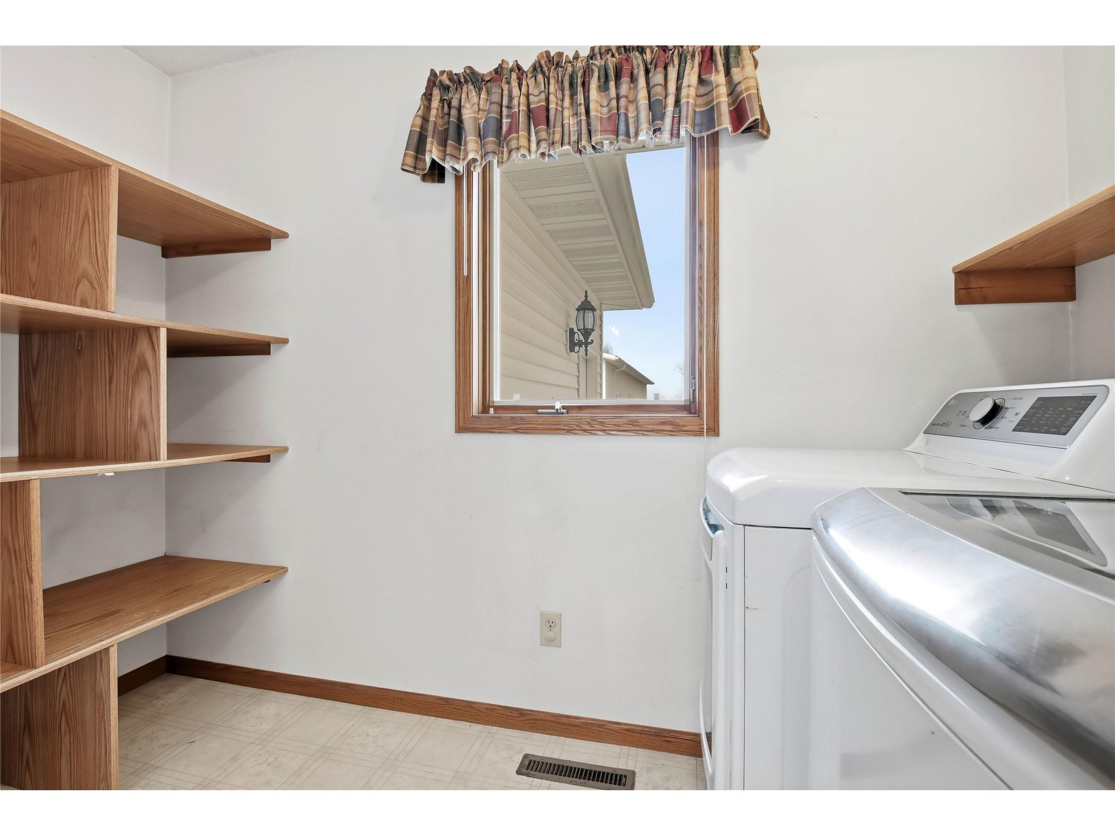 8505 257th Street Cadott WI 54727 1599341 image26