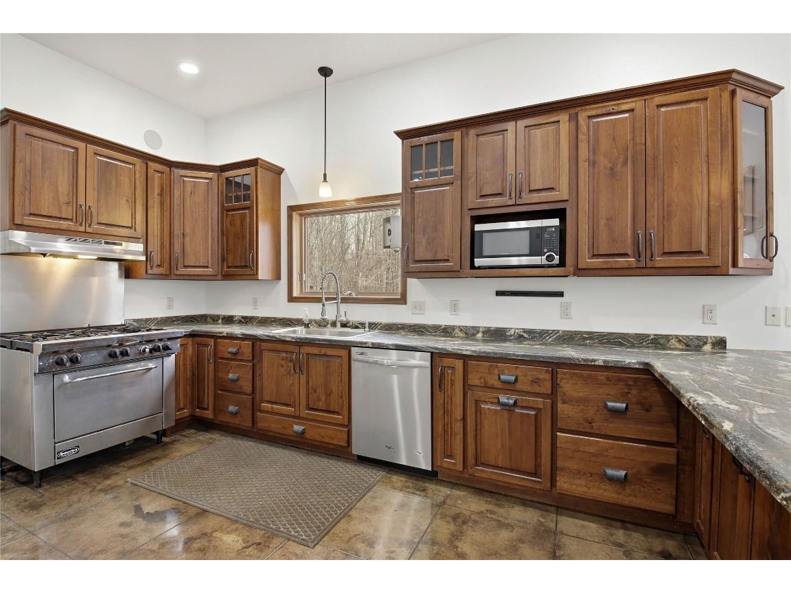 8505 257th Street Cadott WI 54727 1599341 image30