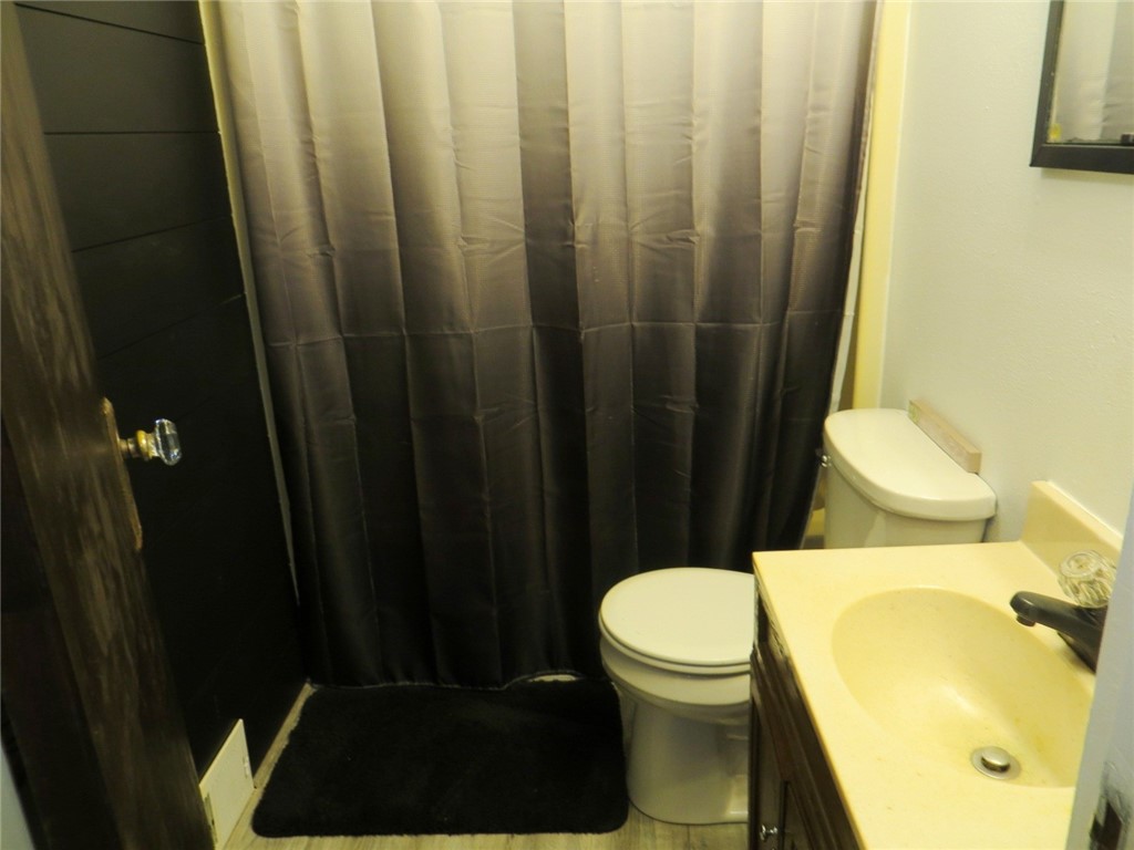 8532 300th Street Boyd WI 54726 1597167 image17