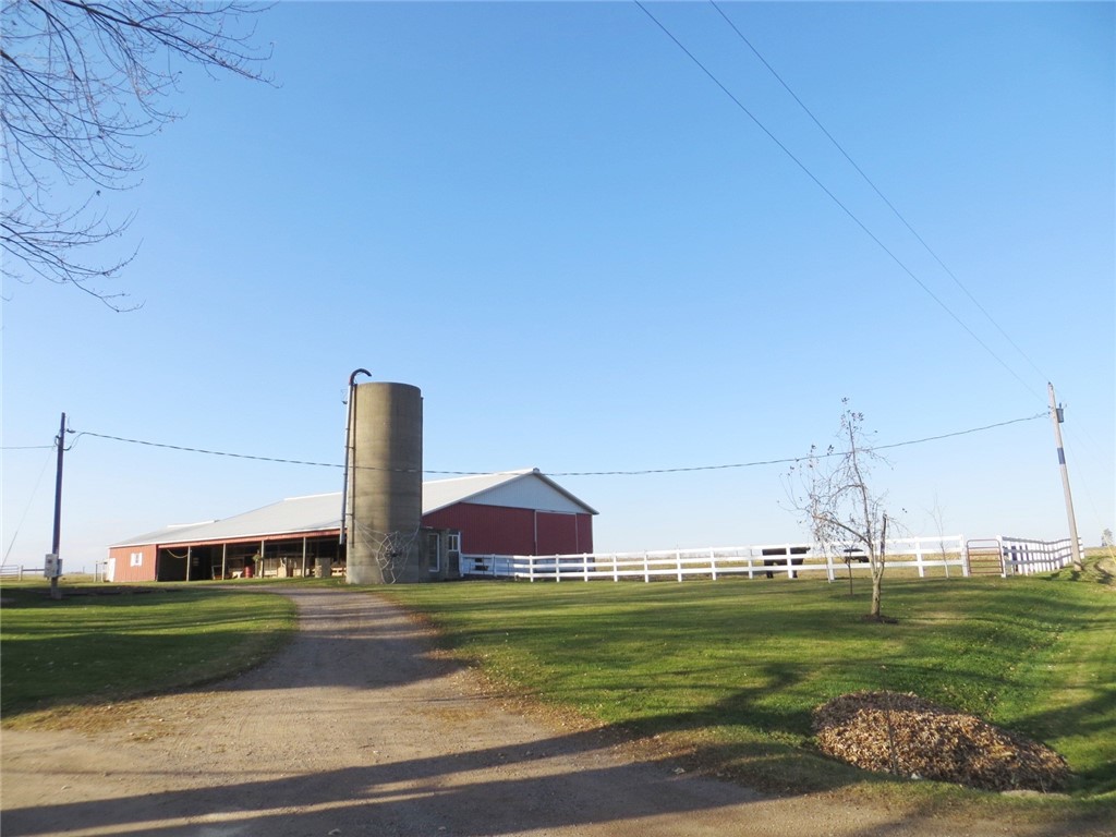 8532 300th Street Boyd WI 54726 1597167 image8