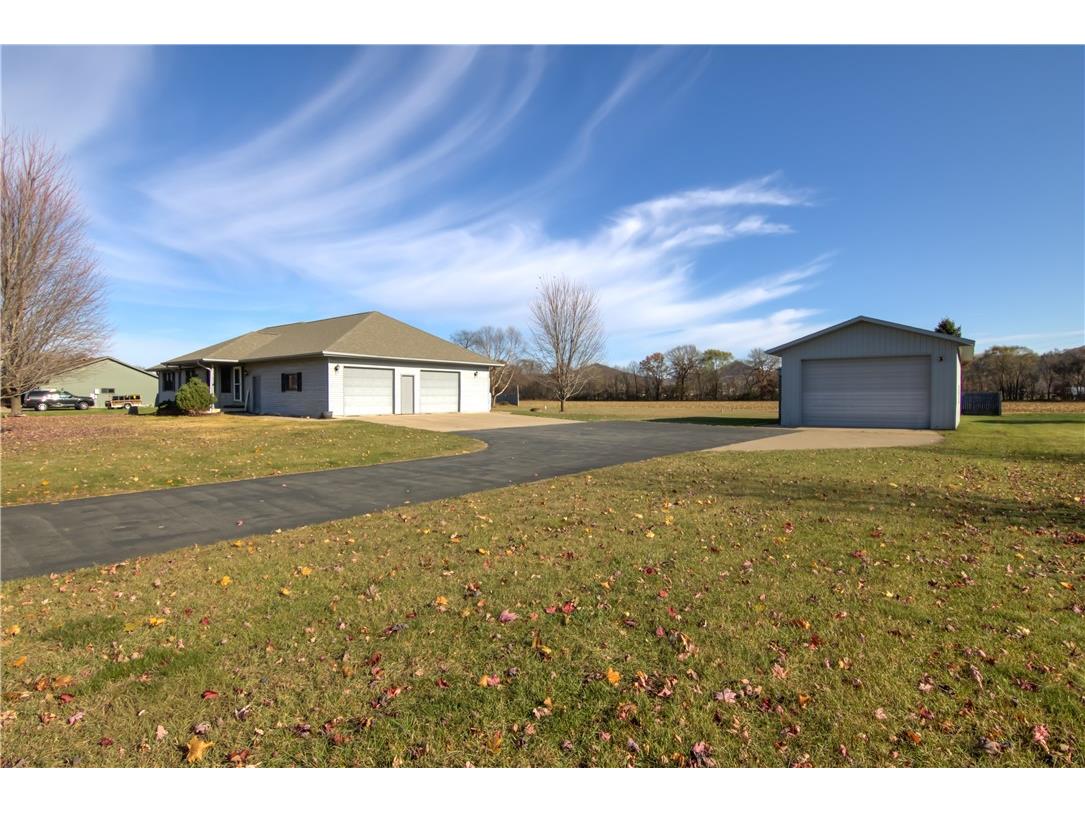 8536 N Hanson Drive Holmen WI 54636 1597083 image38