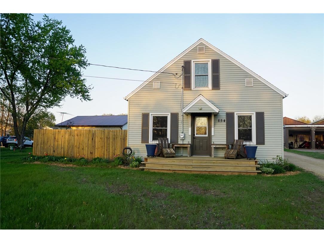 854 S Eau Claire Street Mondovi WI 54755 1591371 image1