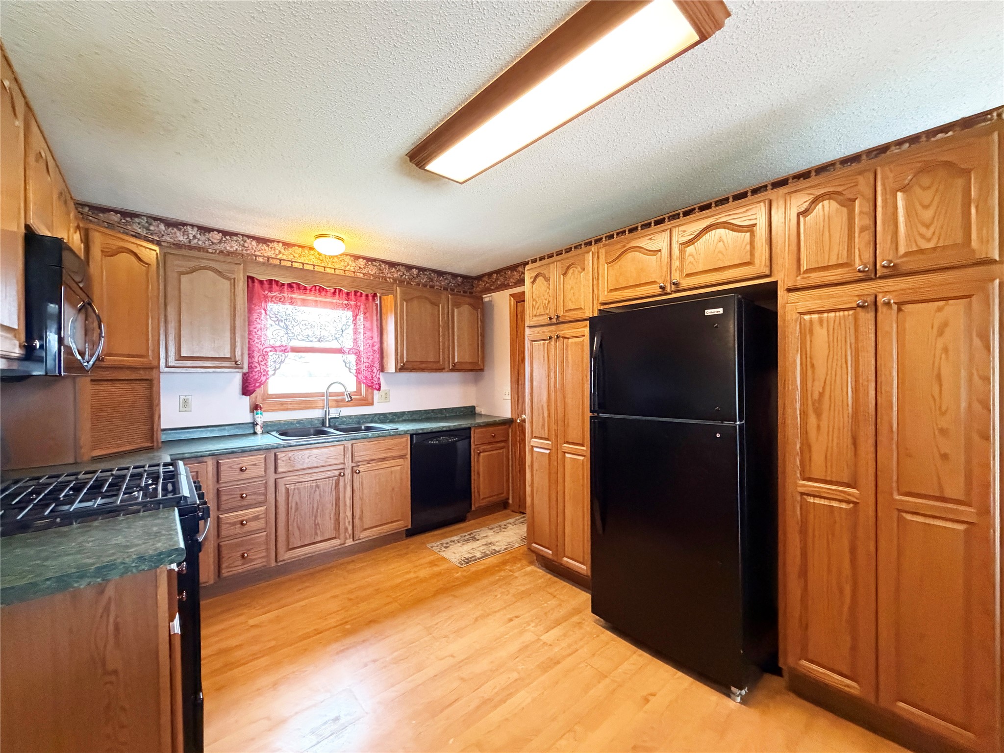 854A 6th Street Clayton WI 54004 1598496 image4