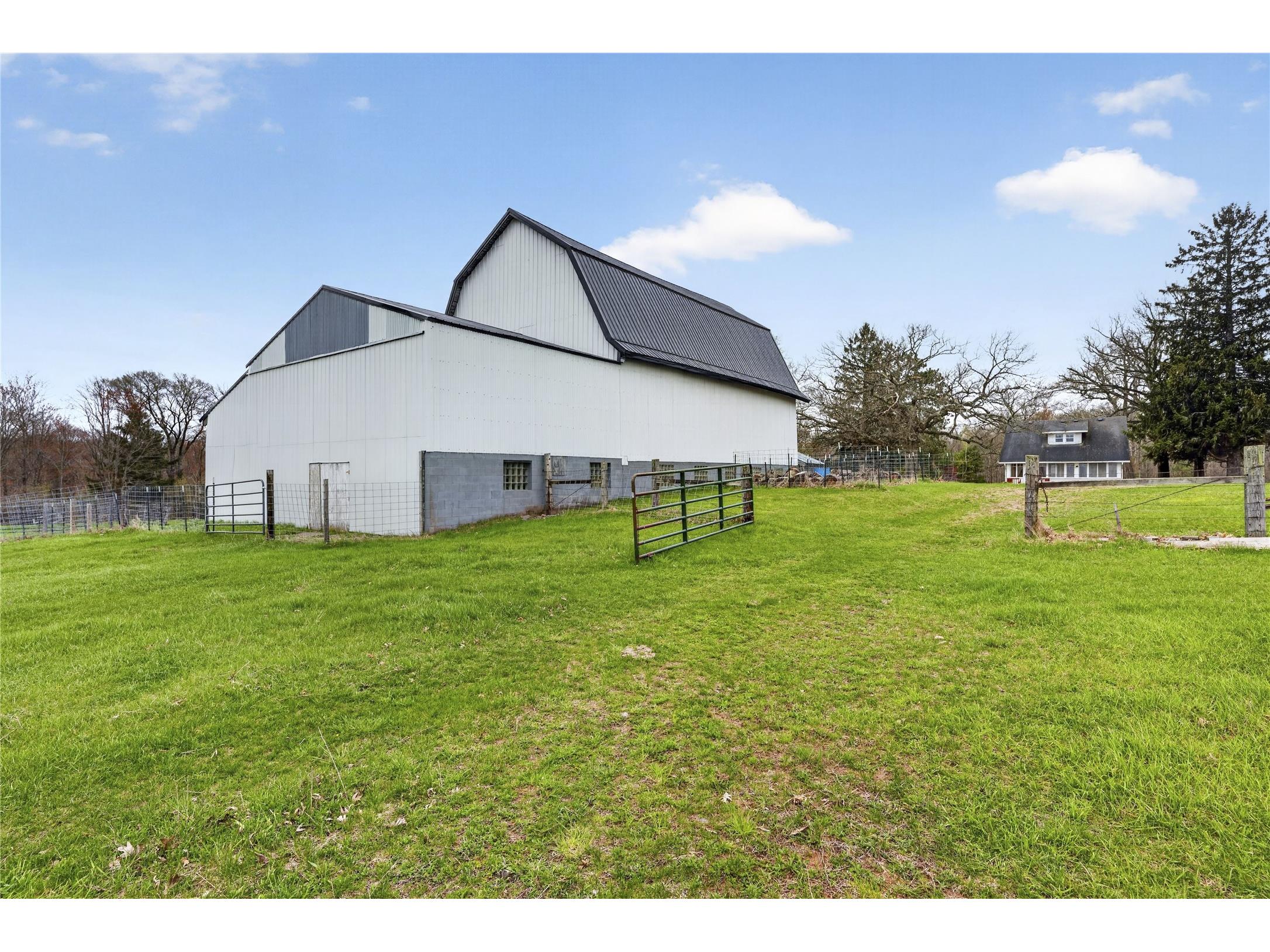 8558 W County Hwy A Spooner WI 54801 1600929 image40