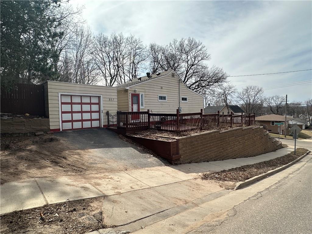857 Ravencrest Avenue Eau Claire WI 54703 1580304 image1