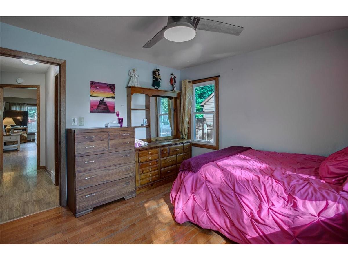 861 Hopwood Avenue NE Menomonie WI 54751 1602577 image20