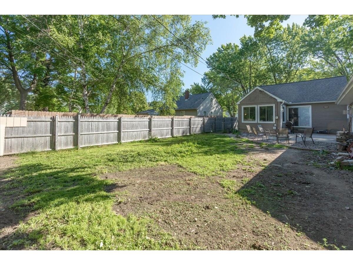 861 Hopwood Avenue NE Menomonie WI 54751 1602577 image31