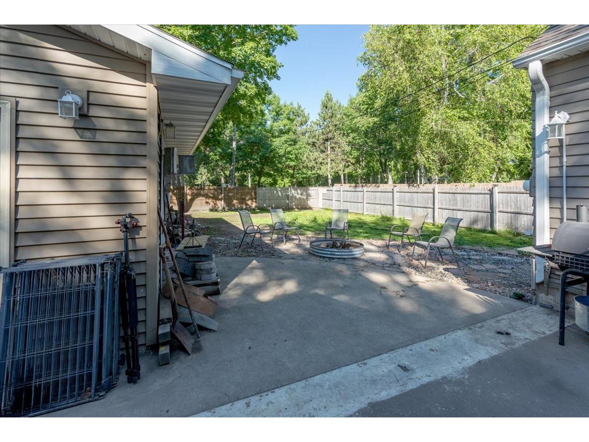 861 Hopwood Avenue NE Menomonie WI 54751 1602577 image33