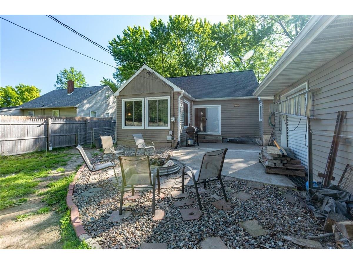 861 Hopwood Avenue NE Menomonie WI 54751 1602577 image7