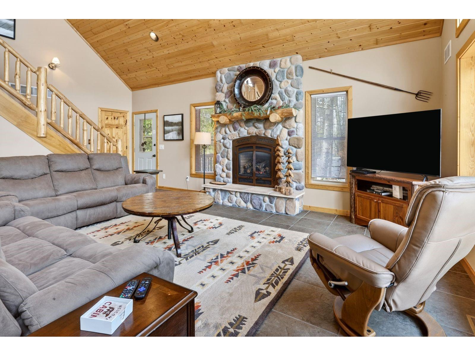 8728 W Elephant Rock Road Hayward WI 54843 - Teal 1599904 image11