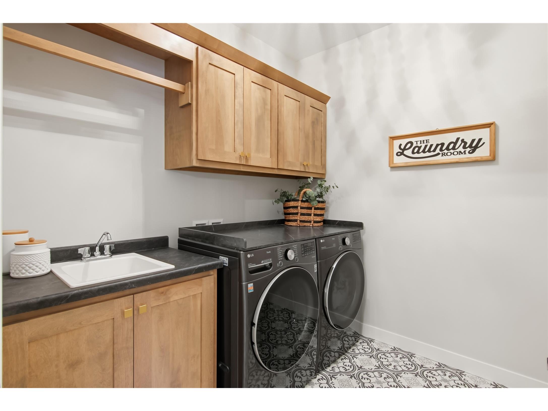 8777 S Cottonwood Circle Eau Claire WI 54701 1602741 image21
