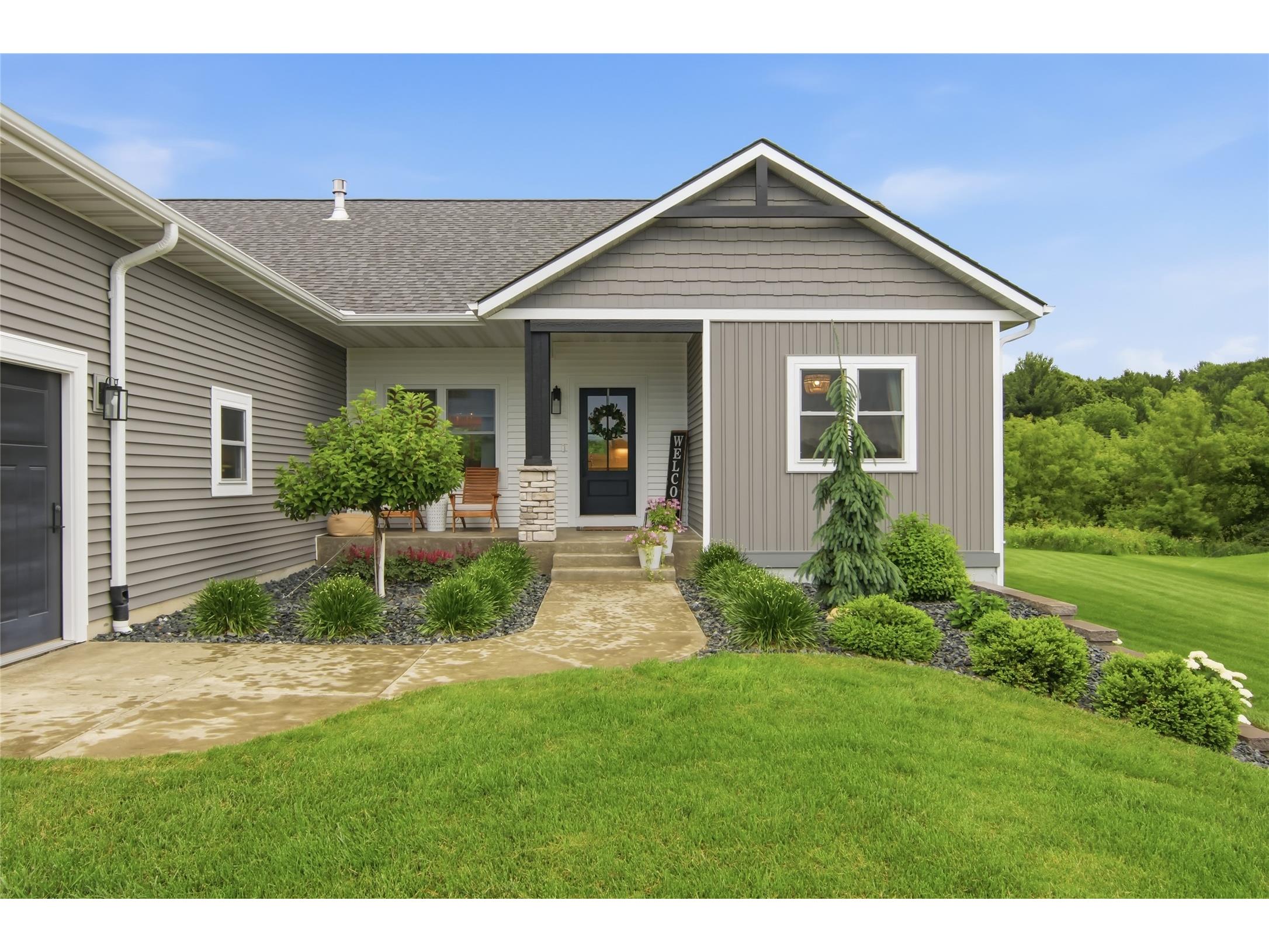 8777 S Cottonwood Circle Eau Claire WI 54701 1602741 image3