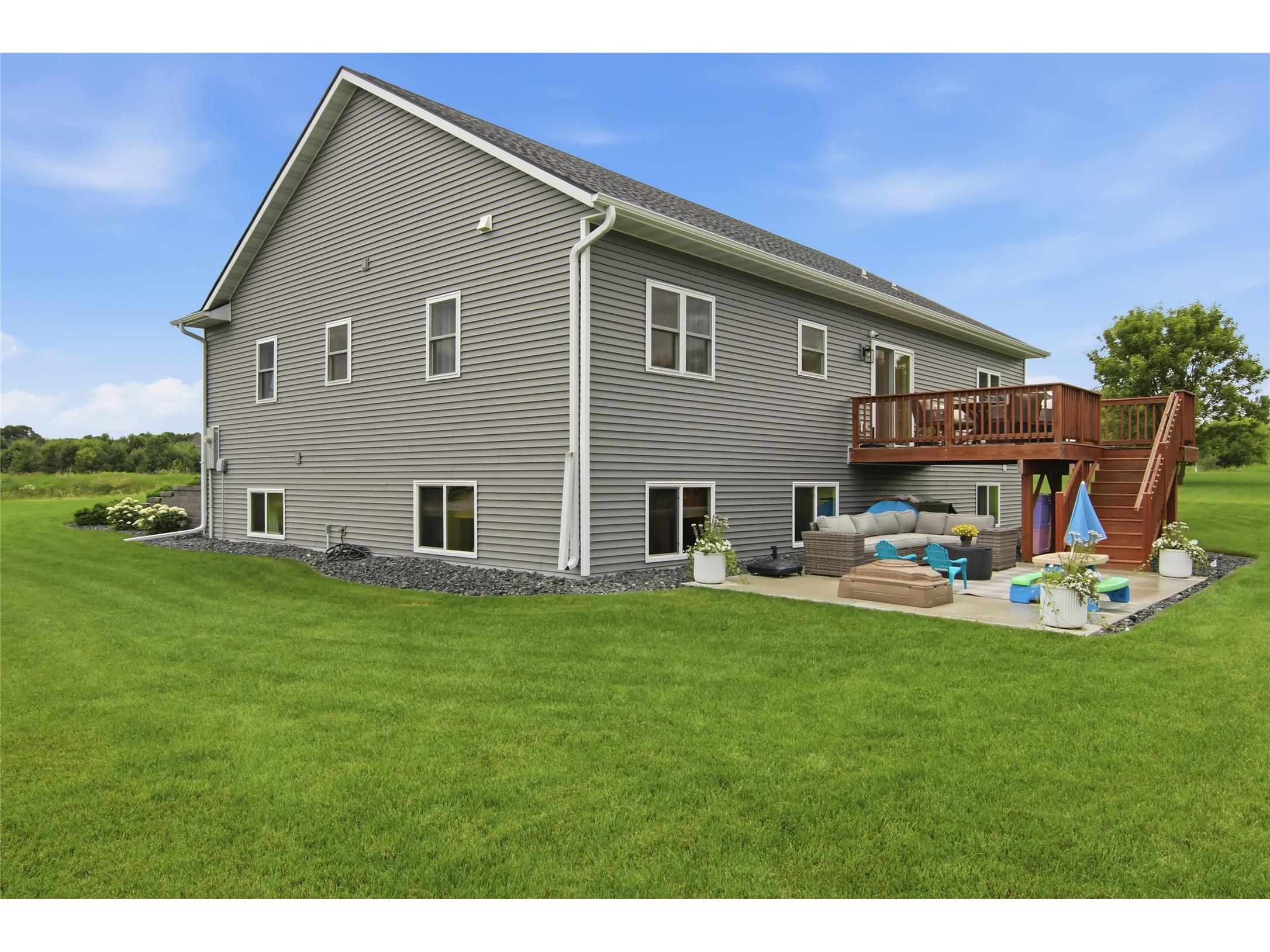 8777 S Cottonwood Circle Eau Claire WI 54701 1602741 image31