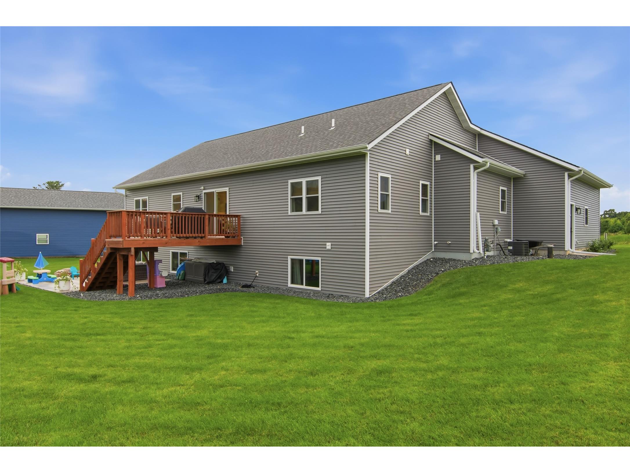 8777 S Cottonwood Circle Eau Claire WI 54701 1602741 image33