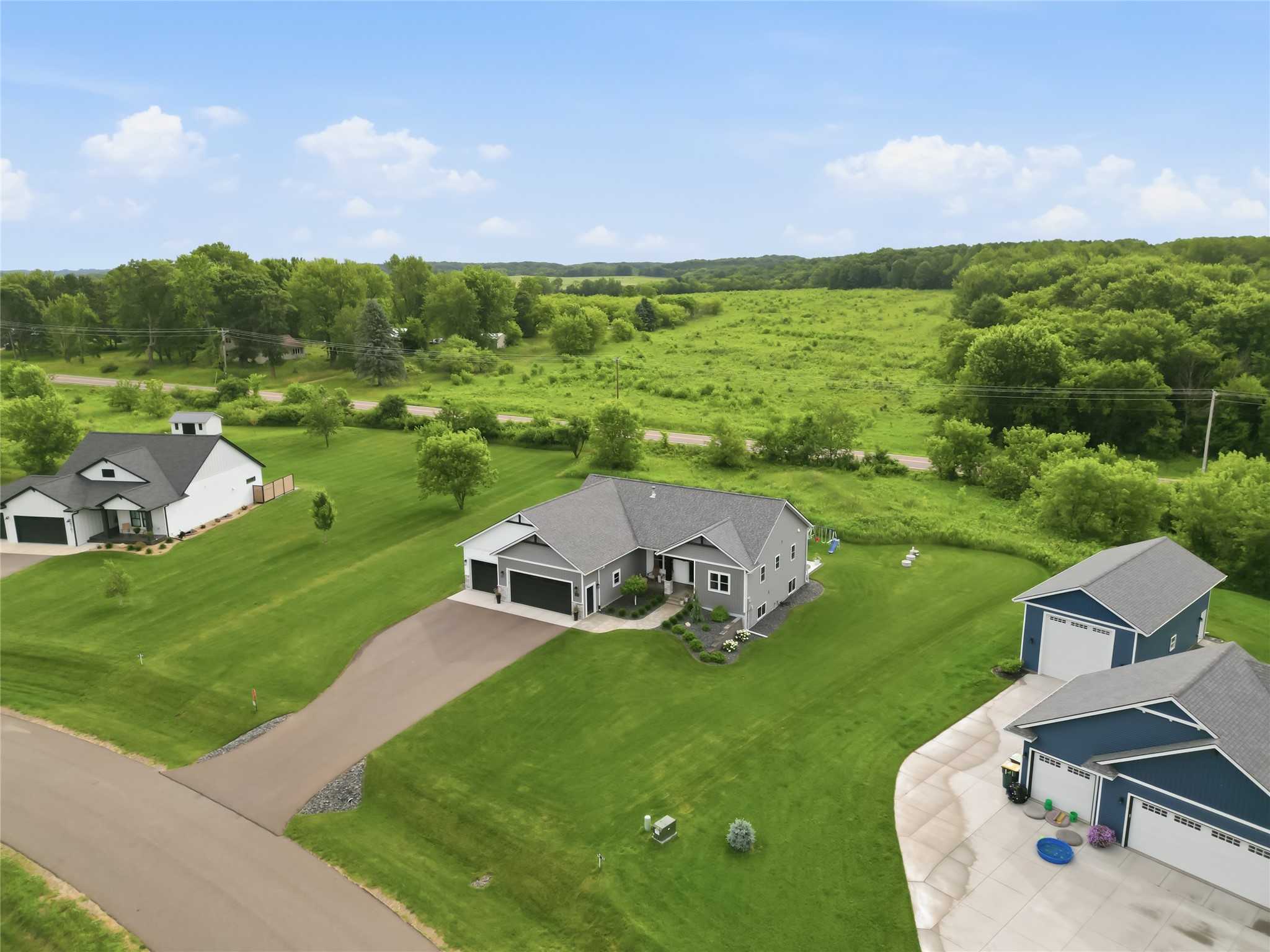 8777 S Cottonwood Circle Eau Claire WI 54701 1602741 image37