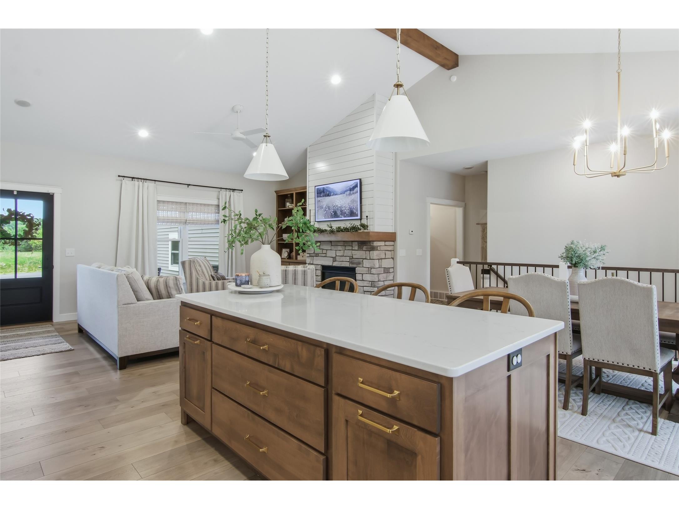 8777 S Cottonwood Circle Eau Claire WI 54701 1602741 image7
