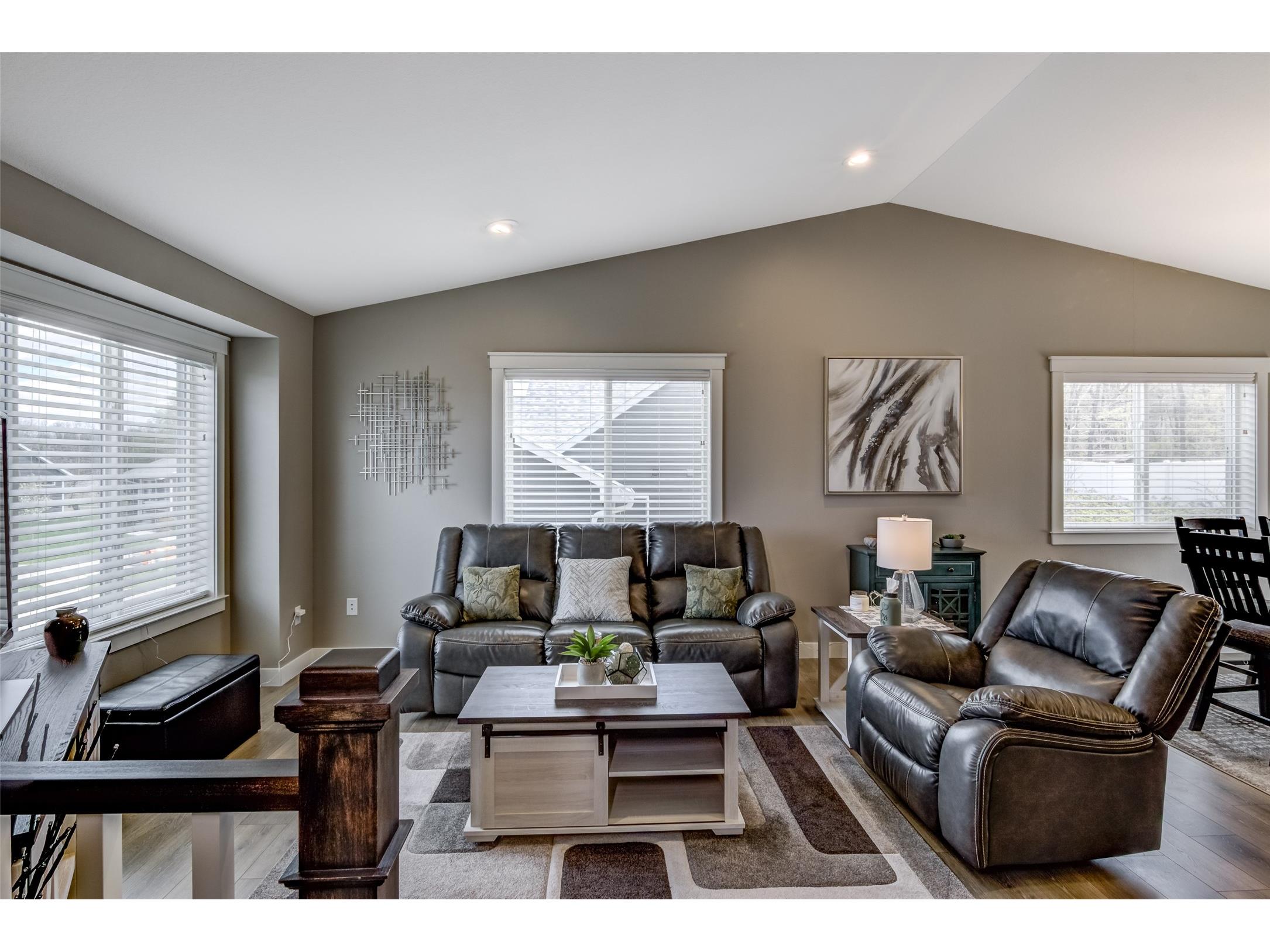 896 Glacier Drive Altoona WI 54720 1601095 image10