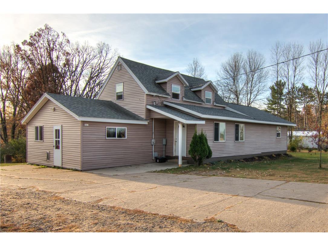 901 Riverside Drive Cornell WI 54732 1586731 image2