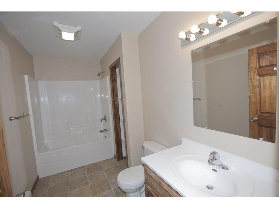 902 Water Street #1-3 Eau Claire WI 54703 1595769 image7