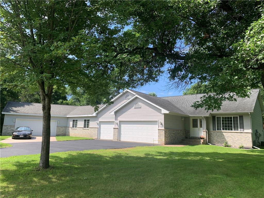 9020 S Interlachen Boulevard, Eleva, WI 54738 MLS 1556885 Edina Realty