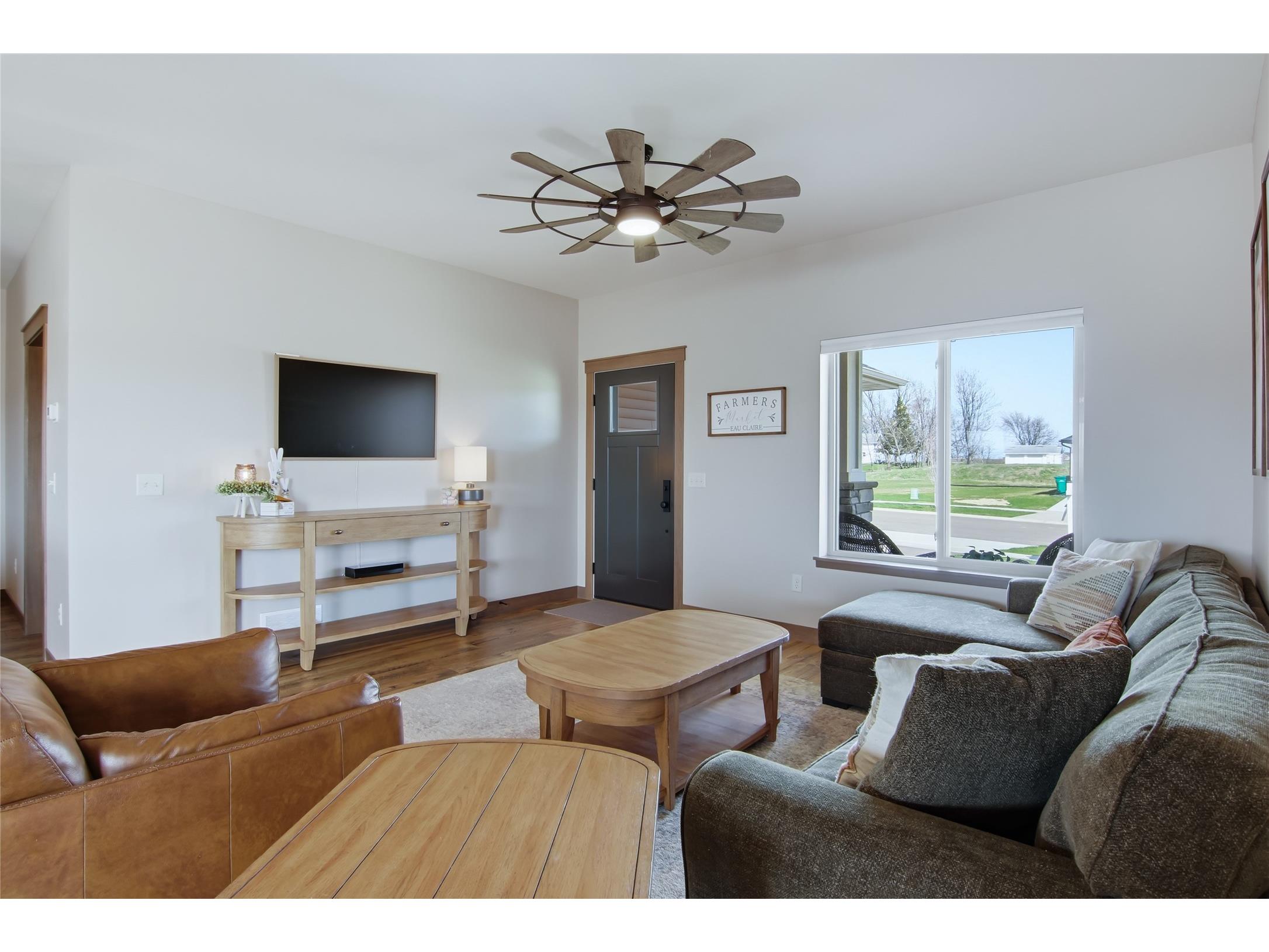 903 S White Street Fall Creek WI 54742 1600178 image16