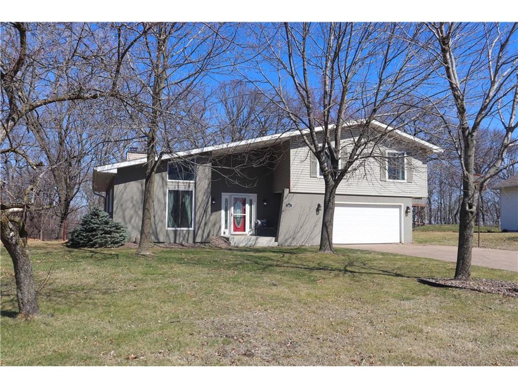 904 Radcliffe Avenue, Altoona, WI 54720 MLS 1551870 Edina Realty