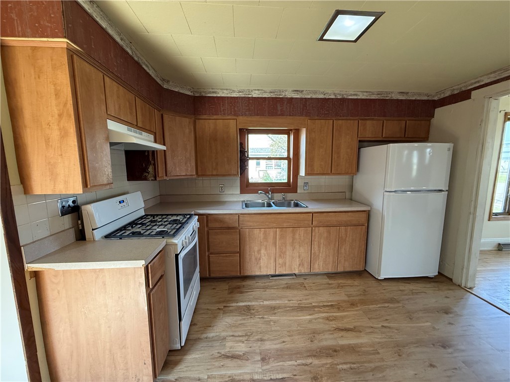 904 Railroad Avenue Boyceville WI 54725 1594602 image3