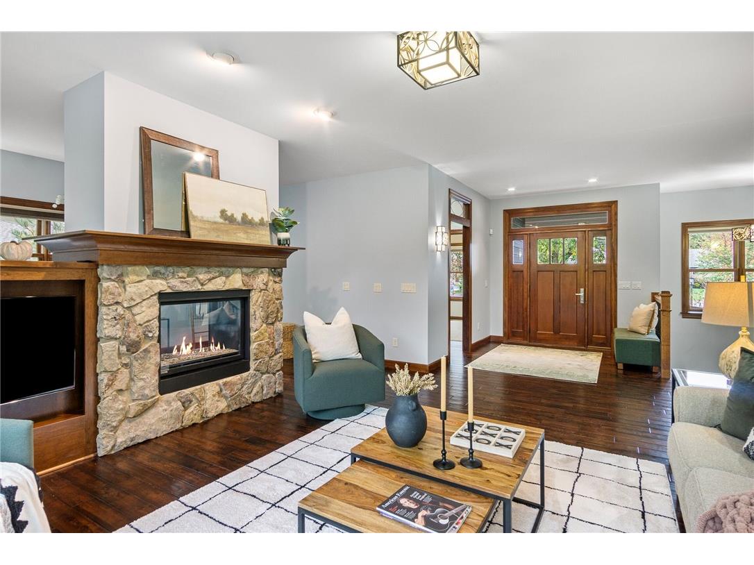 904 Timber View Drive Altoona WI 54720 1596418 image16