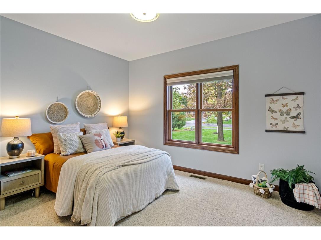 904 Timber View Drive Altoona WI 54720 1596418 image18