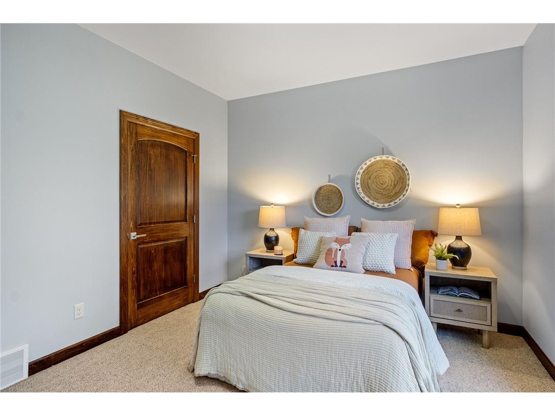 904 Timber View Drive Altoona WI 54720 1596418 image19