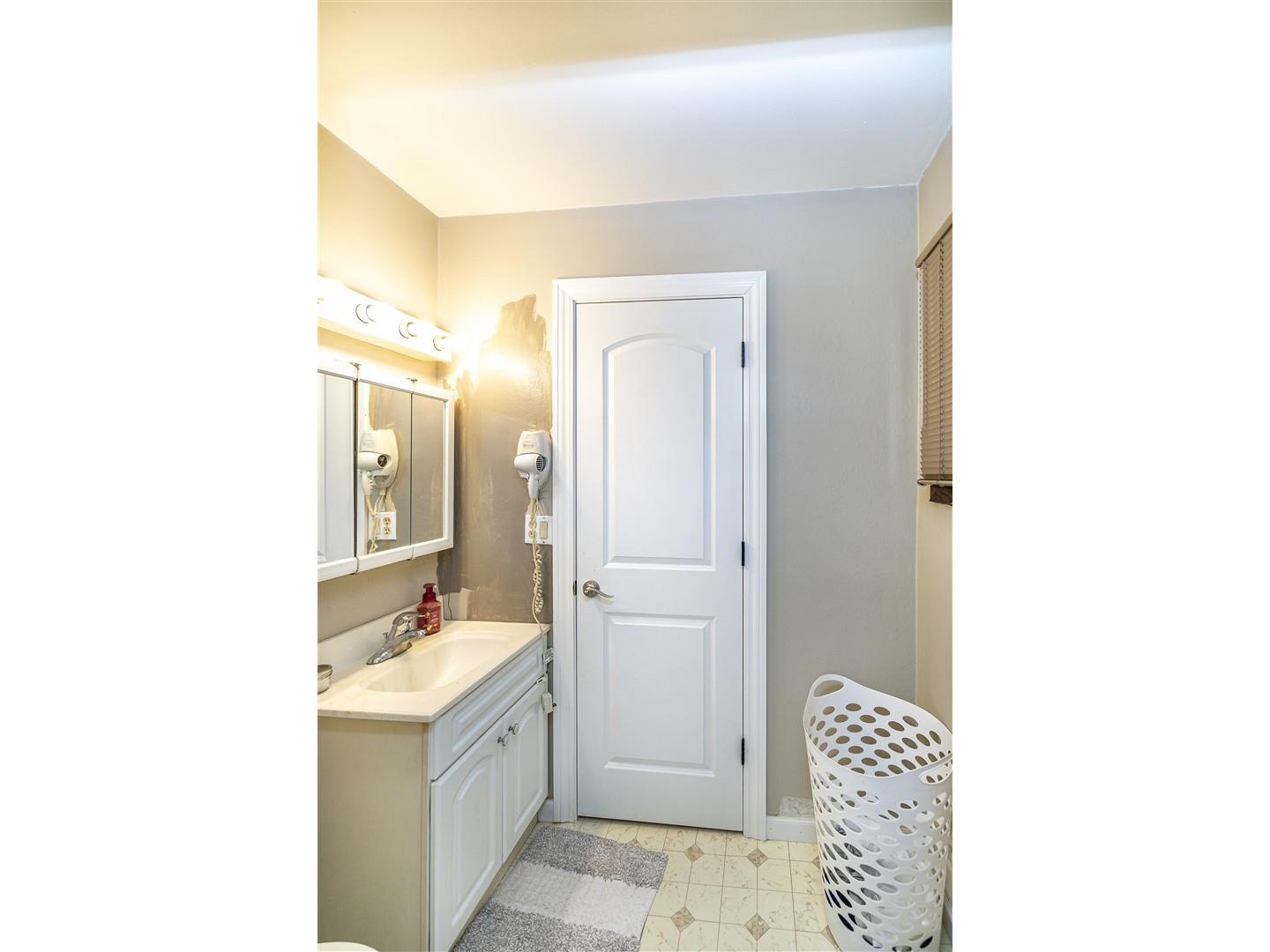 905 Forrest Street Black River Falls WI 54615 1602279 image12