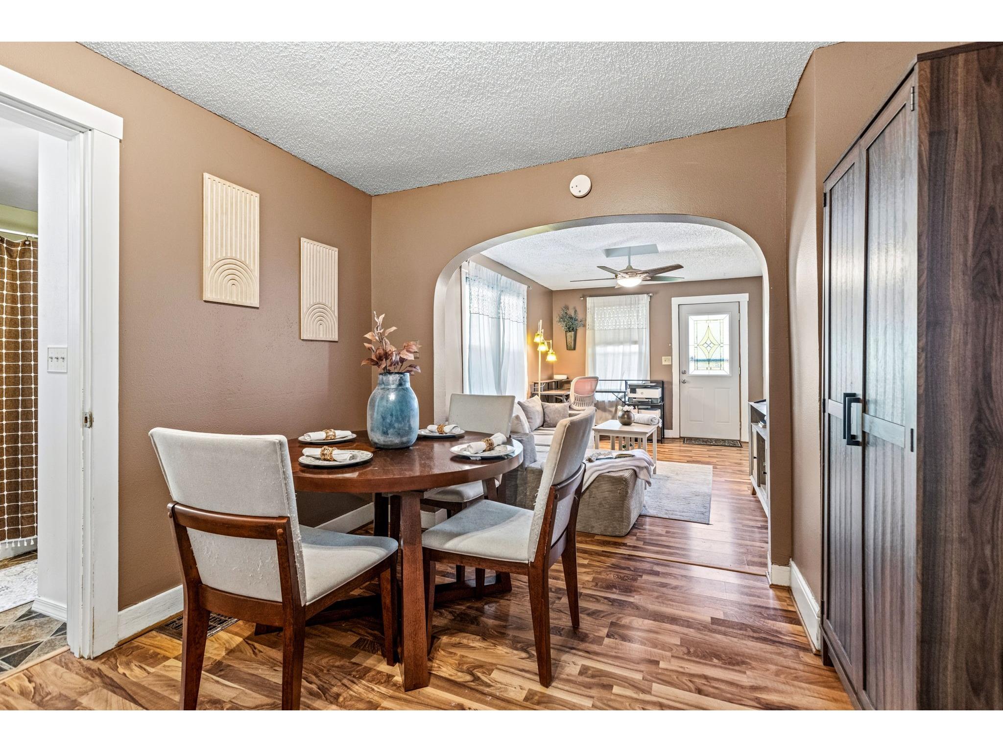 906 Cameron Street Eau Claire WI 54703 1600887 image10