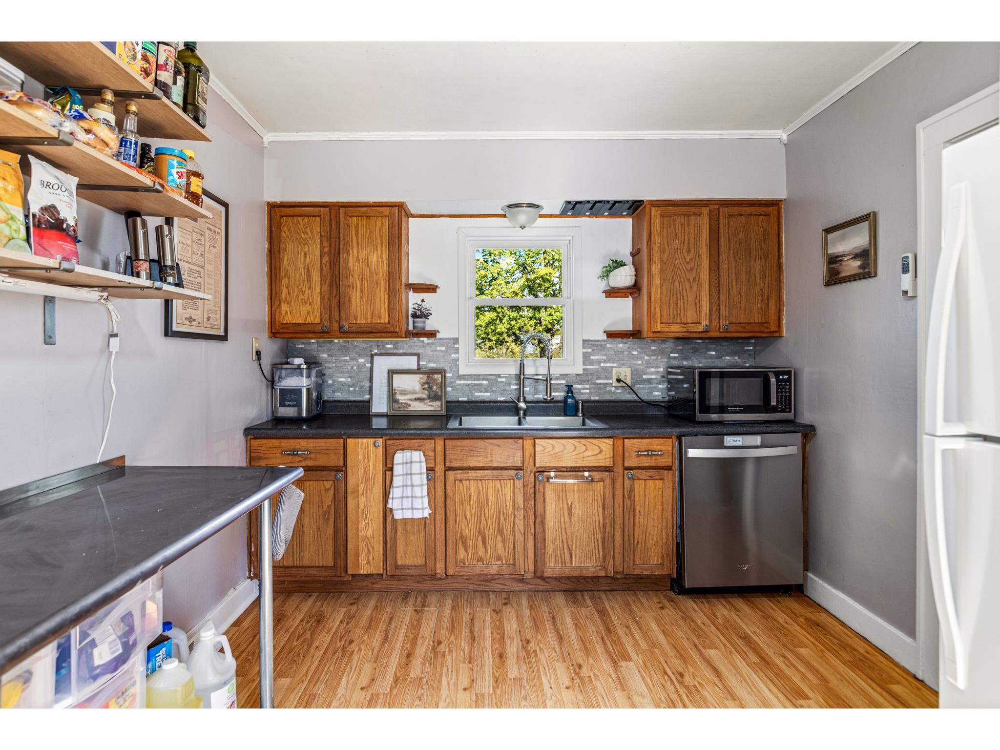 906 Cameron Street Eau Claire WI 54703 1600887 image14