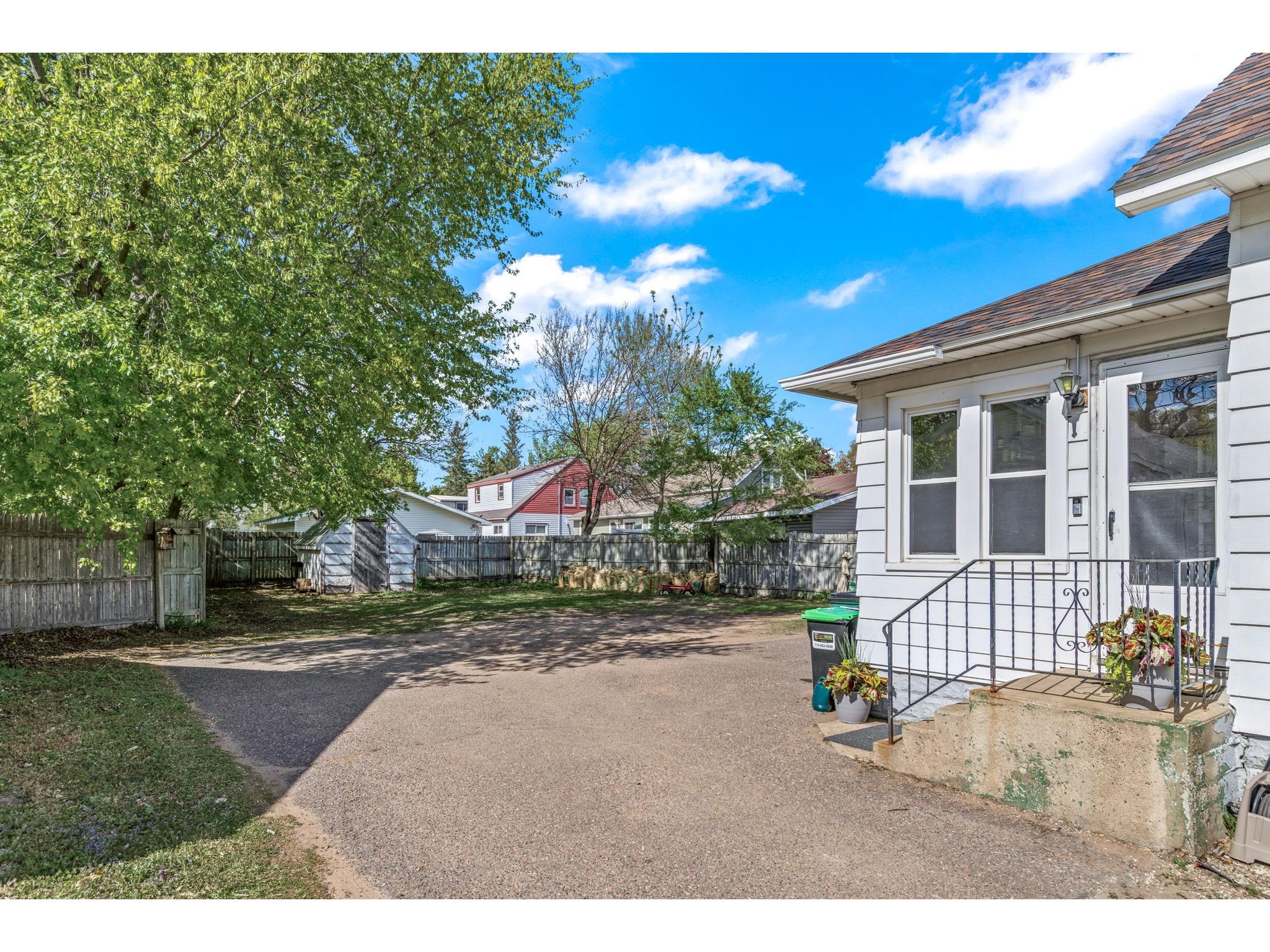906 Cameron Street Eau Claire WI 54703 1600887 image25