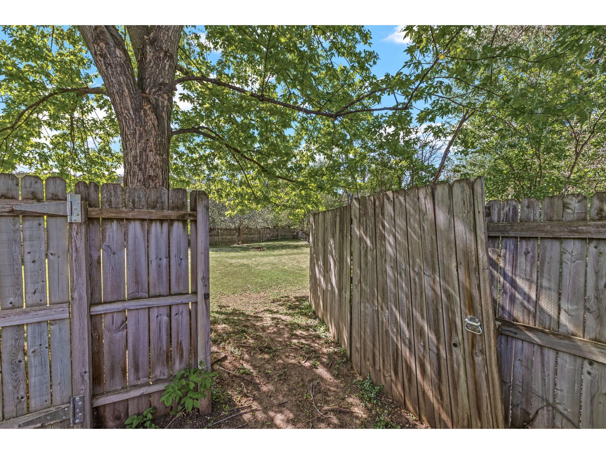 906 Cameron Street Eau Claire WI 54703 1600887 image30