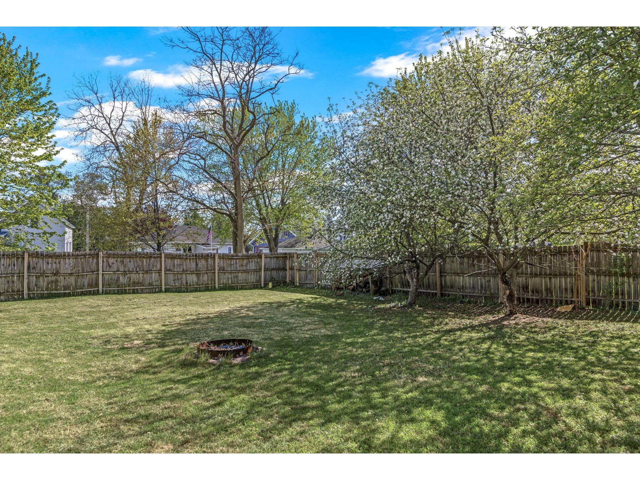906 Cameron Street Eau Claire WI 54703 1600887 image33