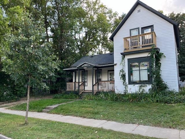 906 Oxford Avenue #1 2 & 3 Eau Claire WI 54703 1585955 image1