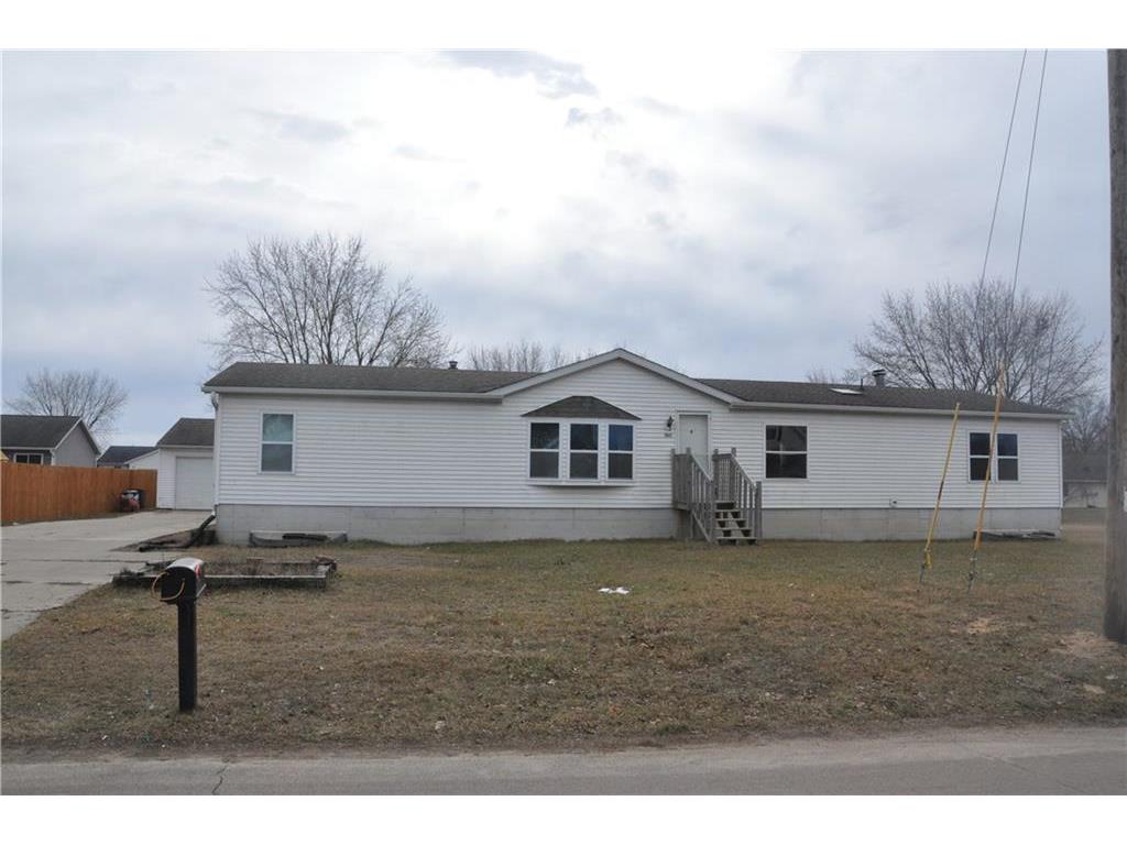 907 E Broadway Street Blair WI 54616 1579478 image1