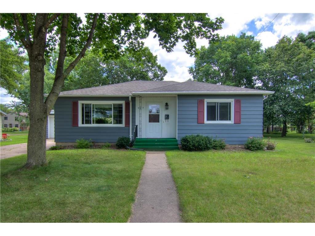 907 Mansfield Street Chippewa Falls WI 54729 1583980 image1