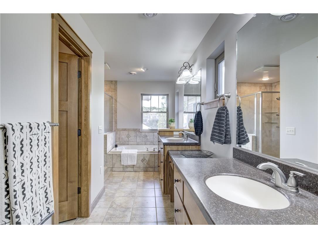 907 Sandalwood Drive Altoona WI 54720 1595136 image24