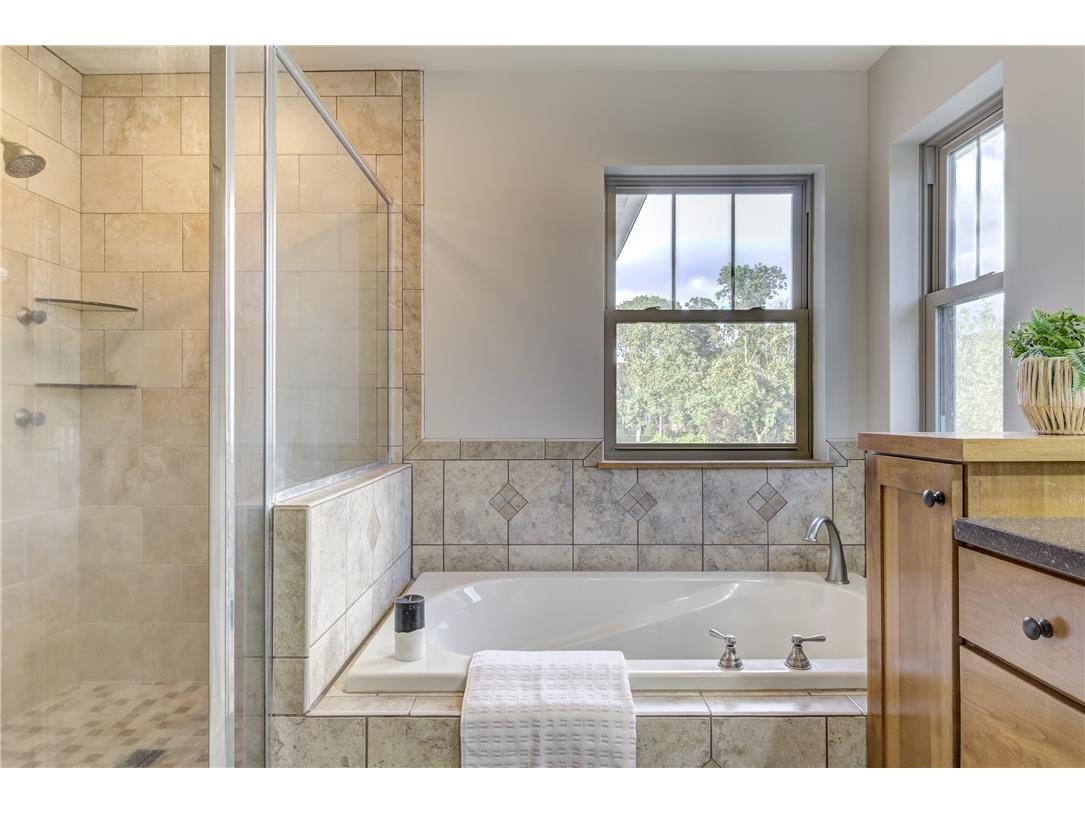 907 Sandalwood Drive Altoona WI 54720 1595136 image26