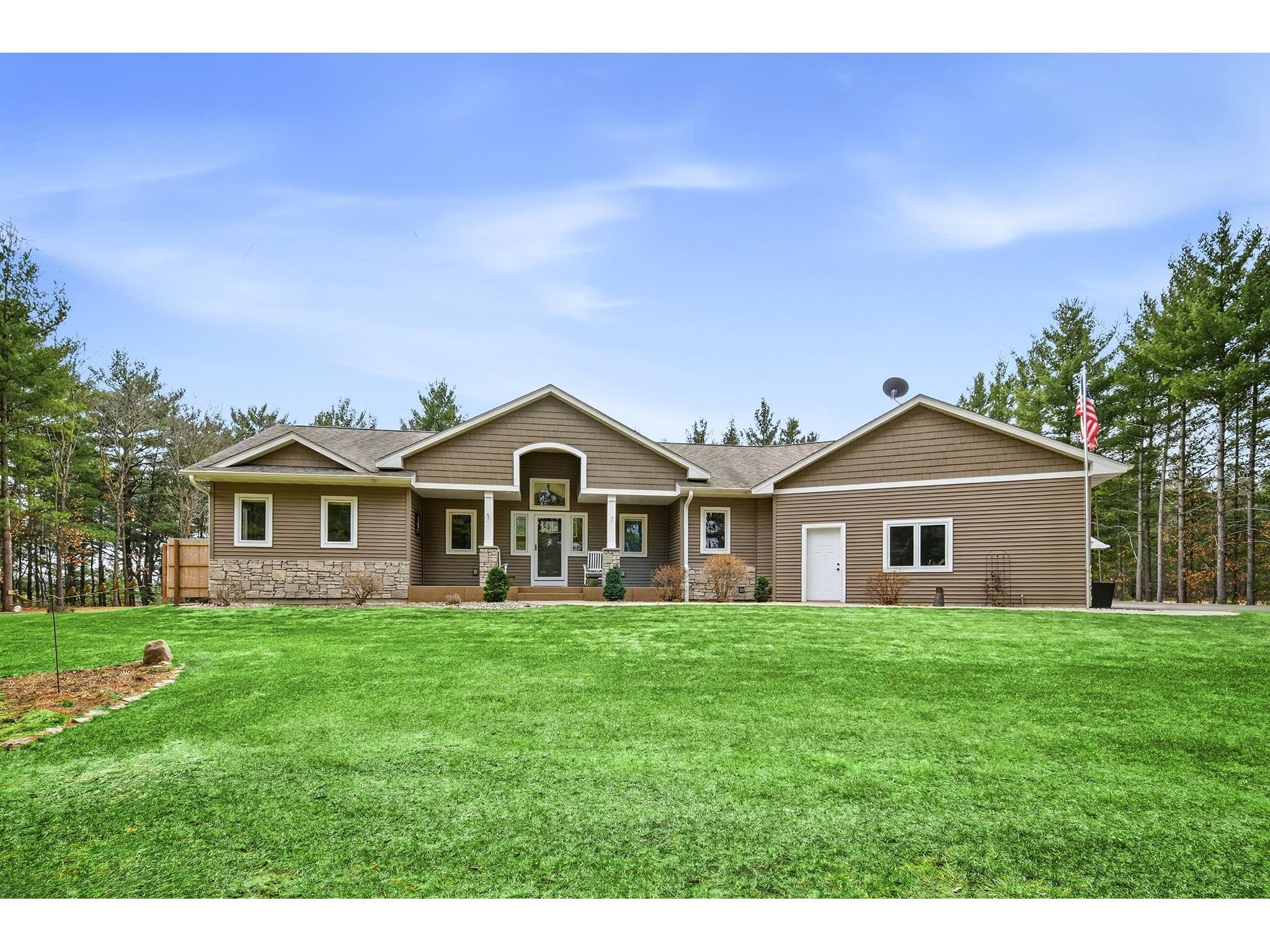 909 Thistle Lane Eau Claire WI 54703 1599640 image2