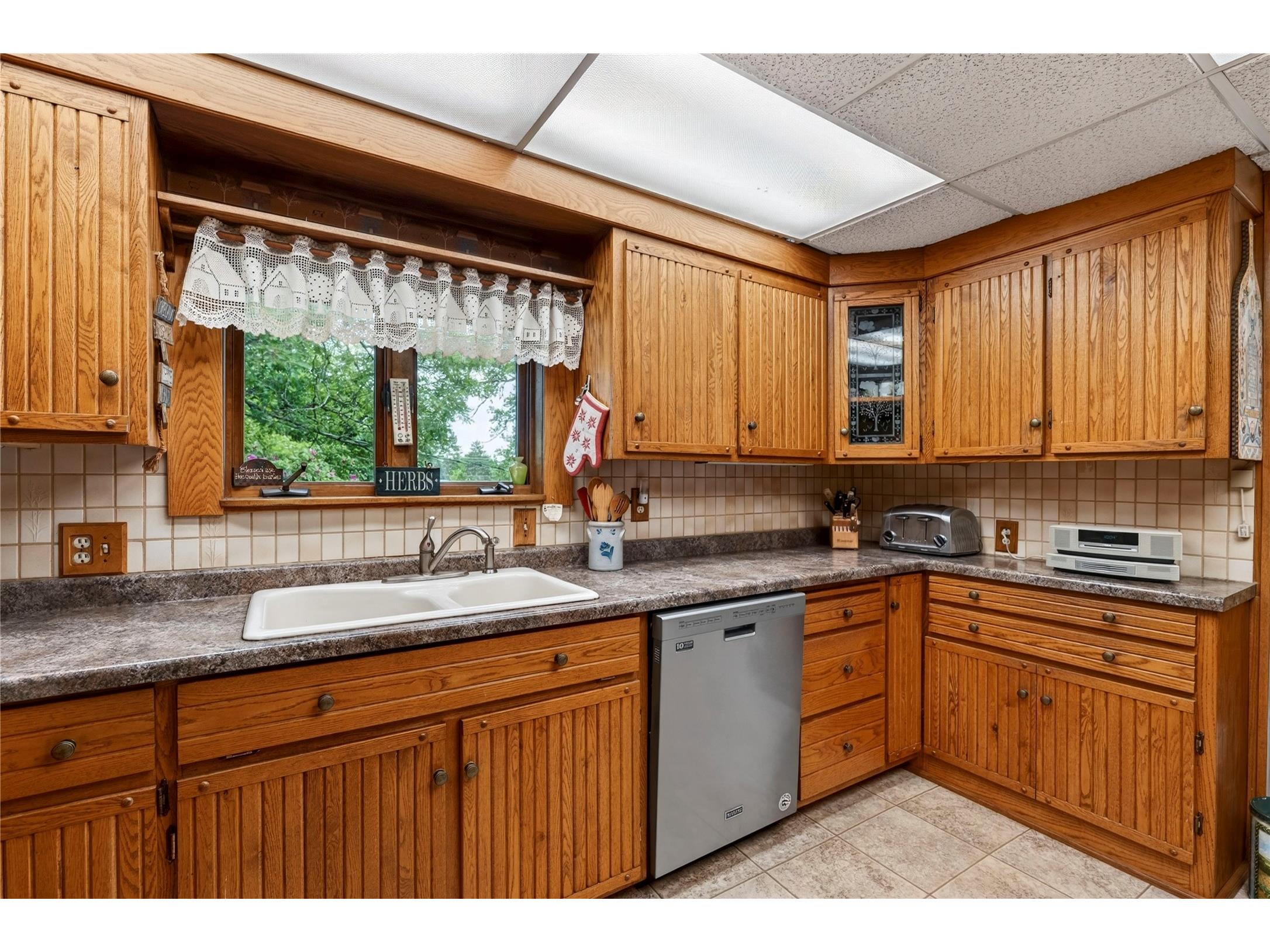 910 First Street Spooner WI 54801 1602306 image17